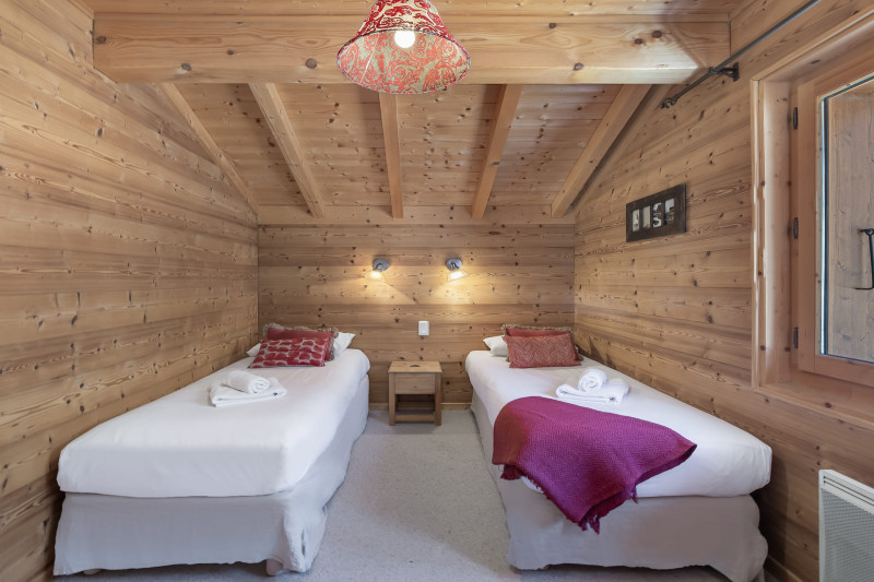 Chalet montbéliarde, Chambre 2 lits simples, Châtel Réservation