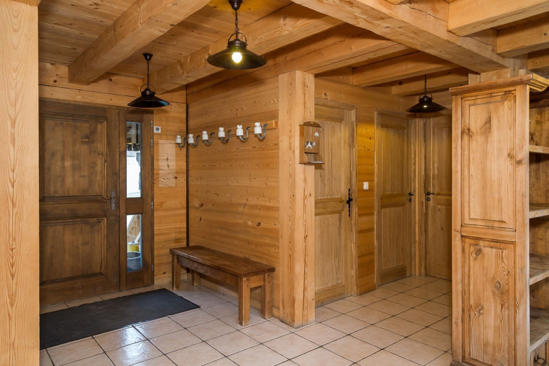 Chalet Neiges Eternelles, Entrée, Châtel 74