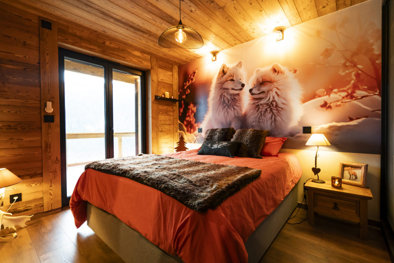 Chalet Vora Alpin, Bedroom double bed, Châtel Luxury 74