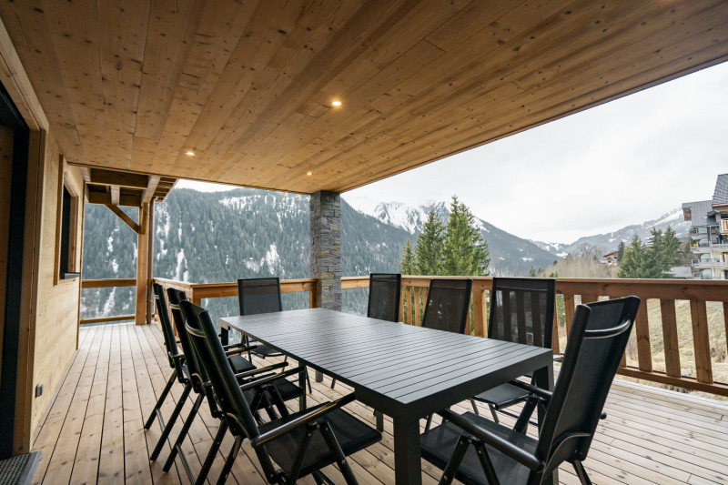 Chalet Vora Alpin, Terrace with BBQ and garden furniture, Châtel Holidays sun 74