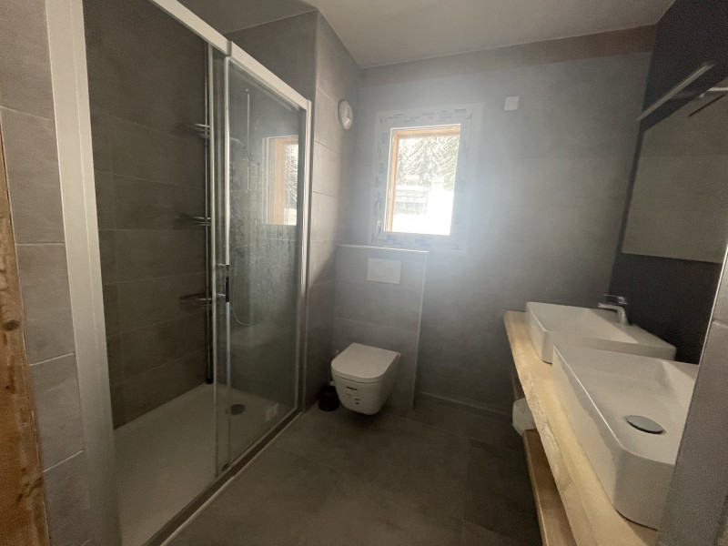Les Lodges de Celestin - bathroom with shower - Châtel Les Portes du Soleil