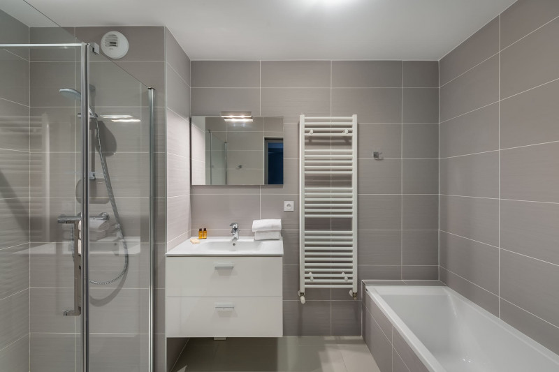 Résidence 360, Appartement n°18, Salle de bains, Châtel Réservation