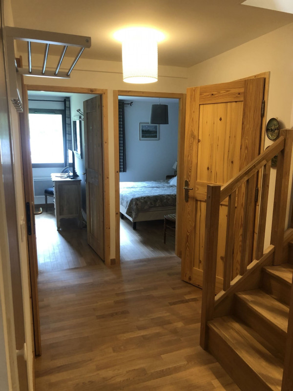 Résidence 4 éléments, appartement 31 A, entrée chambre bas, Châtel Haute-Savoie