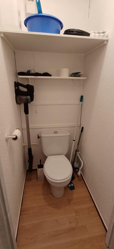 Résidence Chaumière des neiges, apartment 2008B, WC, Châtel Ski