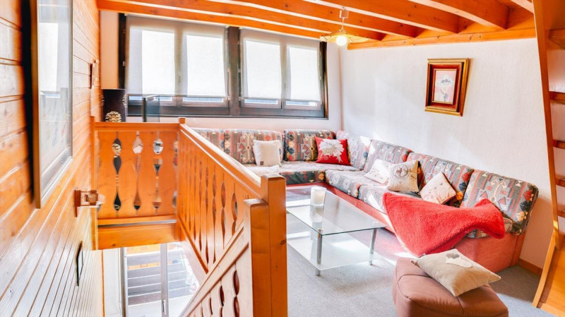 Vonnes Residence, Châtel, Mezzanine living room, Snow Winter