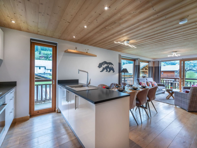 Residence Le Mont Blanc - Oasis, Apartment 07A, Chatel, Dining room and kitchen, Portes du Soleil