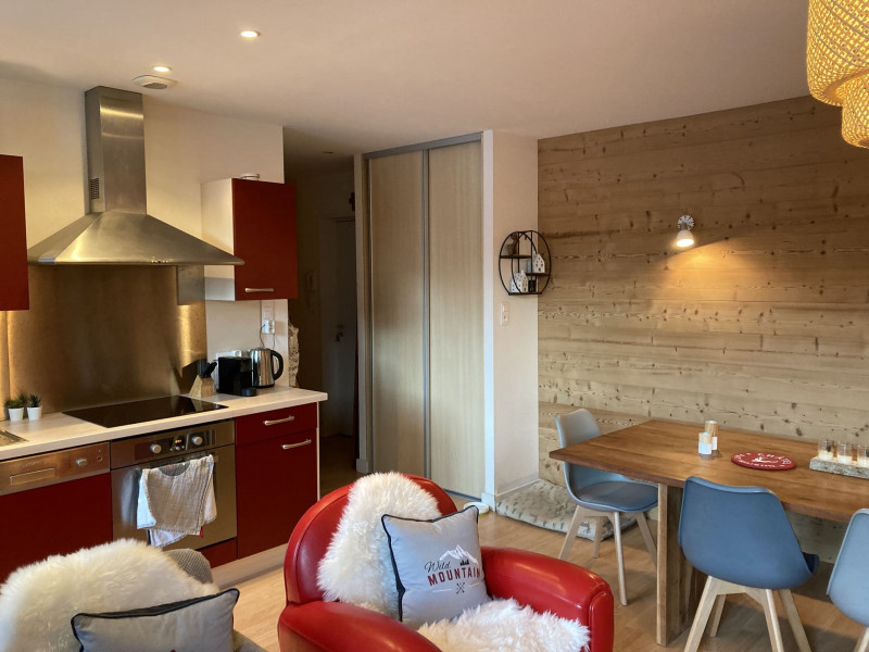 Residence Le Morclan n°15, Kitchen open to living room, Châtel Rental 74