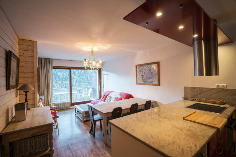 Résidence Le Solarium, dining room and lounge, Châtel Reservation