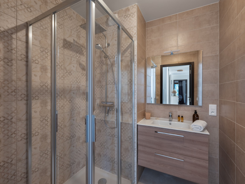 Résidence Le Theleme, Apartment 304 A, shower room, Châtel Les Portes du Soleil
