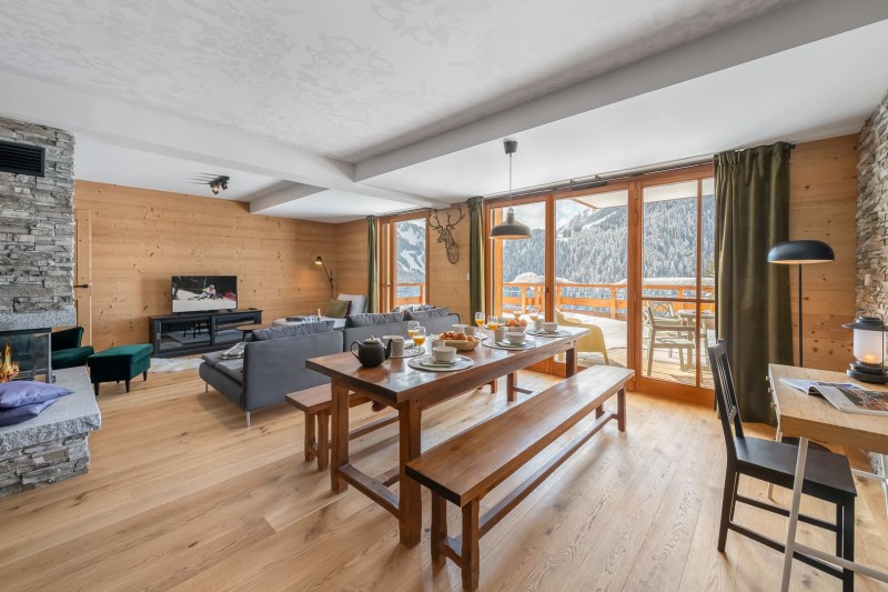 Résidence les Flambeaux, 6 personnes, Châtel, Boude, salon, salle à manger, cheminée