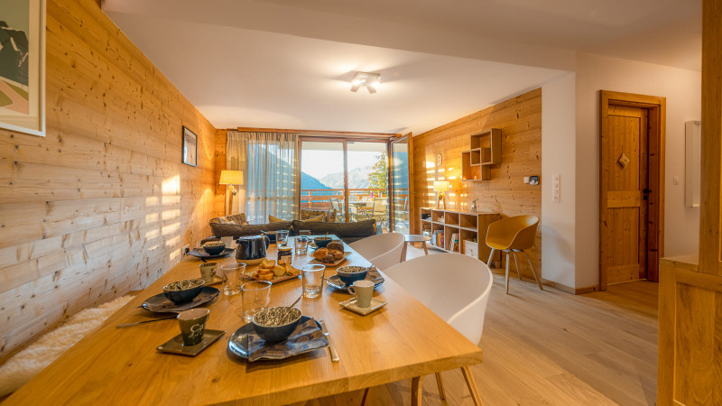 Residence The Flambeaux, Living and dining room, Châtel Haute-Savoie