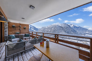 Residence The Flambeaux, Châtel, Balcony with garden furniture and mountain view