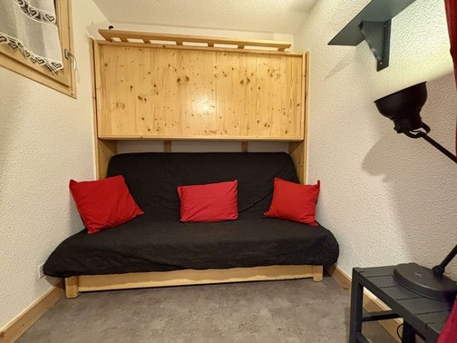Résidence Les Gentianes, apartment B64, sofa bed, Châtel ski area 74390