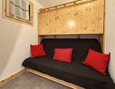 Résidence Les Gentianes, apartment B64, sofa bed, Châtel Reservation