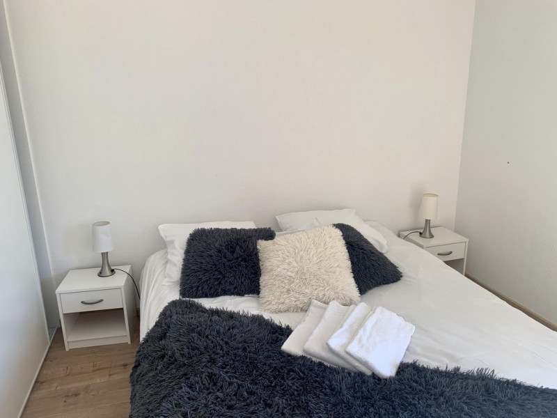 Residence Loges Blanches 102C, Bedroom double bed, Châtel Chairlift 74