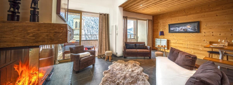 Résidence Lion d'Or, Séjour avec cheminée, Châtel Portes du Soleil