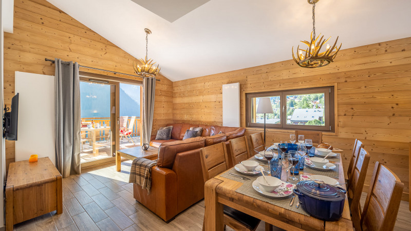 Résidence O Rouge, Salon et salle à manger avec balcon, Châtel Portes du Soleil