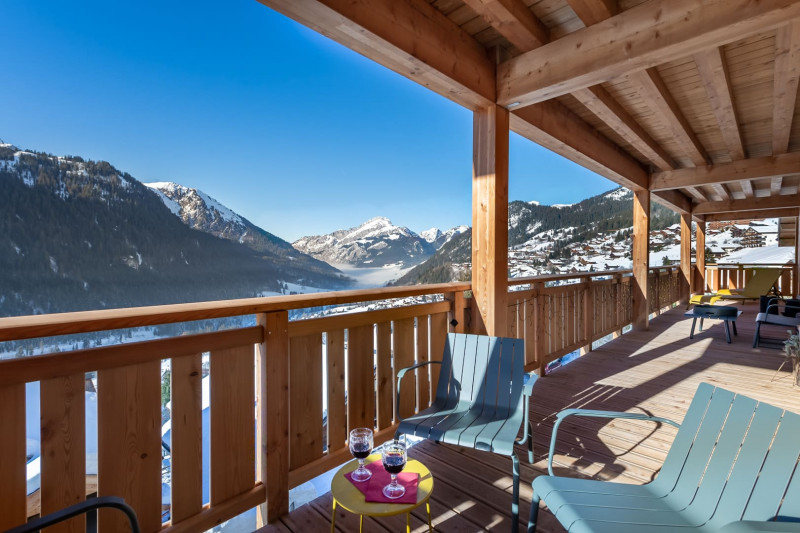 Résidence P'tite Grange Châtel Boude, balcon, vue montagnes, Alpes du Nord 74