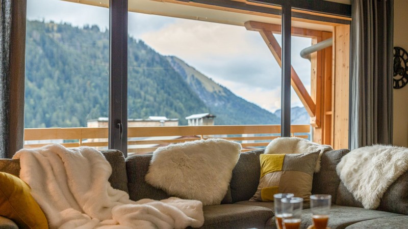 Résidence the VIEW, 6 personnes, Châtel, centre du village, salon, balcon