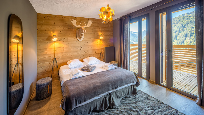 Residence the VIEW, Châtel centre, Double bedroom and balcony, Ski Morclan