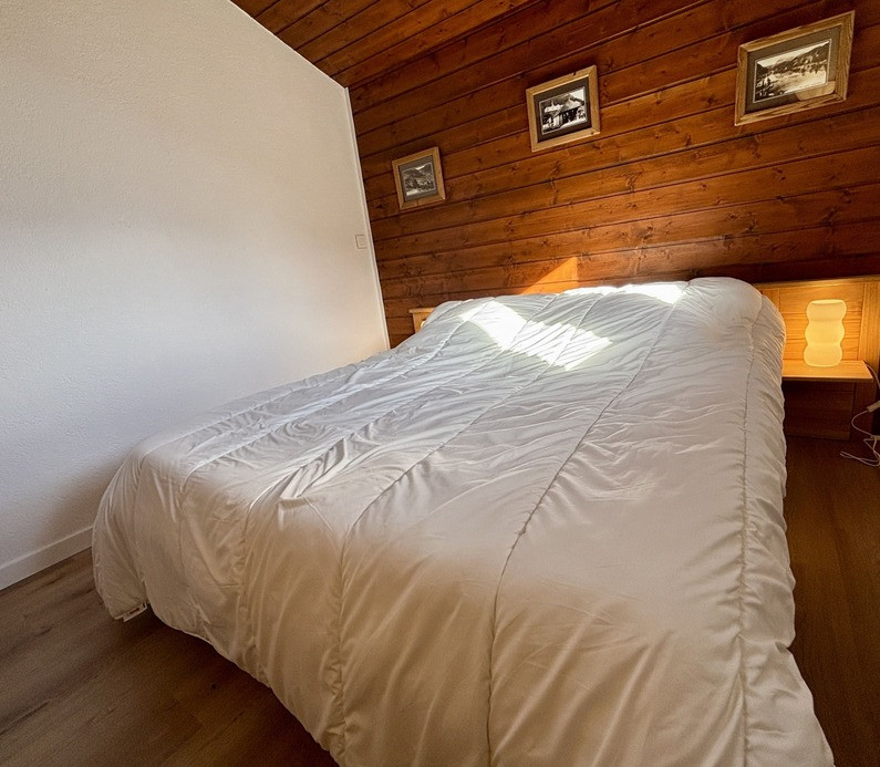 Résidence Yéti 3, Appartement 29, 6 personnes, Petit Châtel, chambre double avec rangement, Les Portes du Soleil Châtel